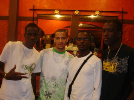 c la team man/////..,,,, tu voi le diez